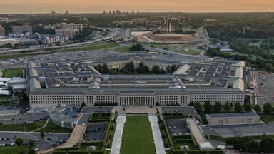 Image for Pentagon to Require Data Access in All Vendor Contracts
